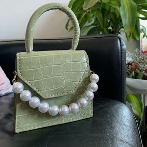 OEAK-PEARL BAG